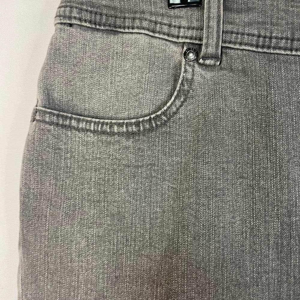 Chicos gray jeans with spandex and a little bling! Womens size 2. - Picture 2 of 4